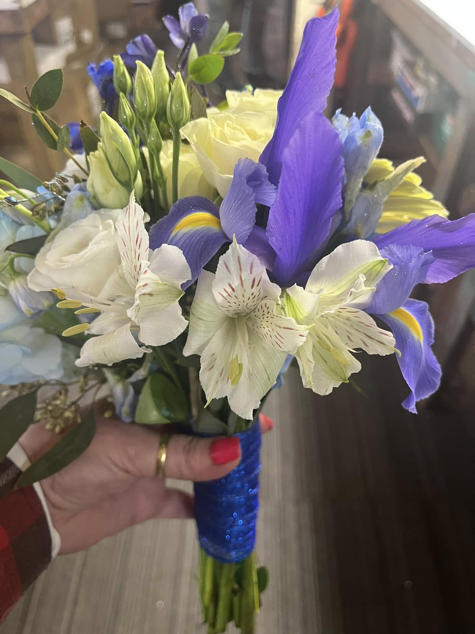 Prom Handheld Bouquet